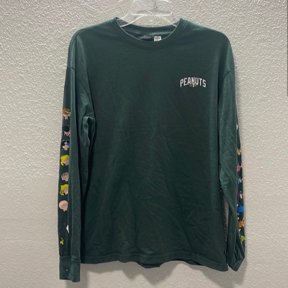 Peanuts h&m green long sleeve t-shirt